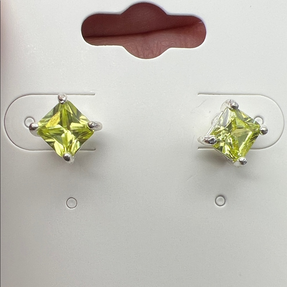 3-Pair of VINTAGE Avon CZ stud earrings, clear, peridot, citrine look - Picture 4 of 6